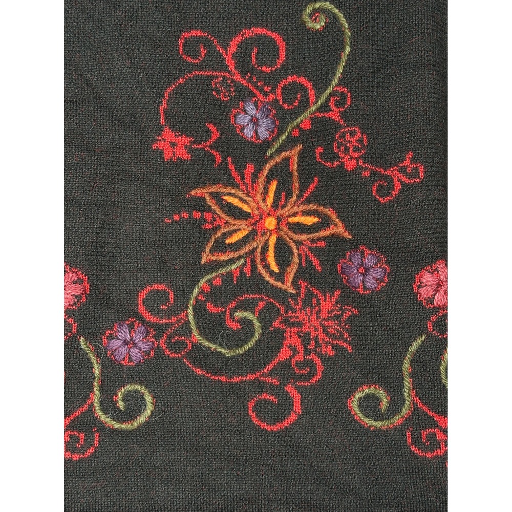 North Style Cardigan Black Floral Embroidered Metal Clasp Nordic Peruvian SMALL - Picture 9 of 14